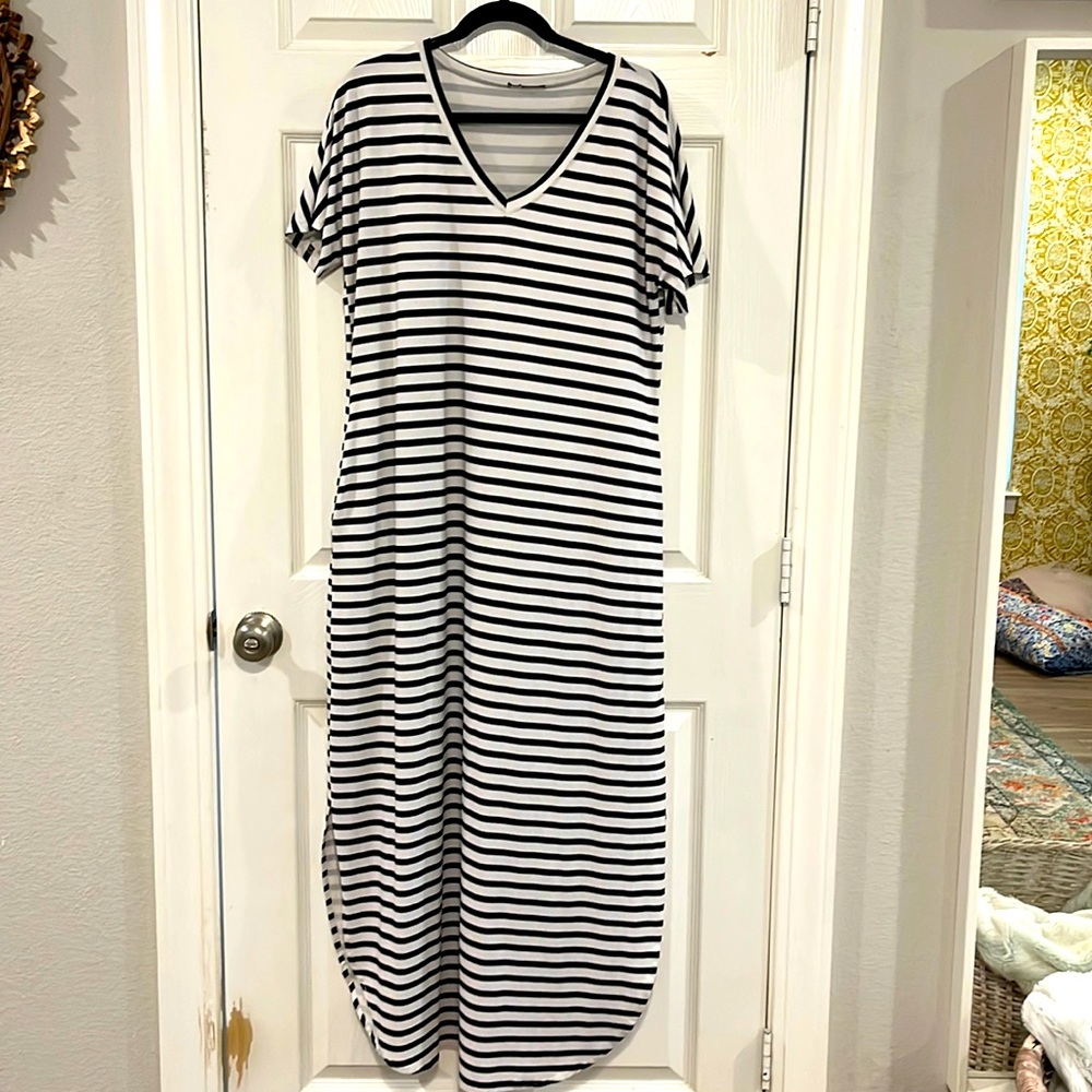 Black & White striped maxi dress, XL
